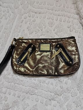 Betsy Johnson Gold Metallic Wristlet Black Trim Betsyville 10x6